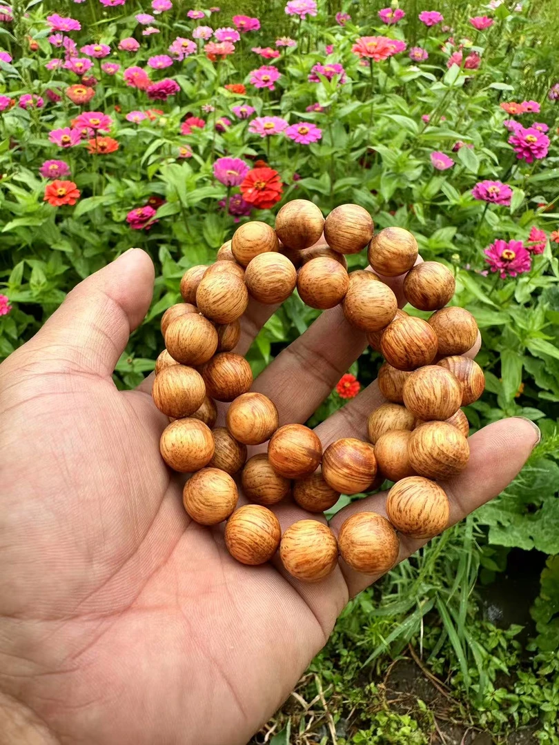长白山雷击木手串