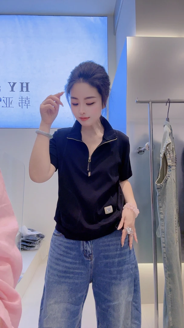 韩亚私服 拉链工装风中袖T恤