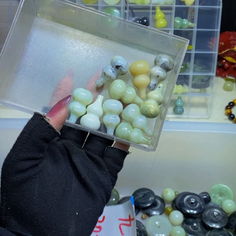 【闪购商品】蛇纹石玉其他未镶嵌272