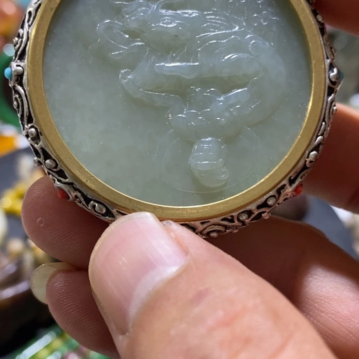 摆件陶瓷艺术品等产品远销