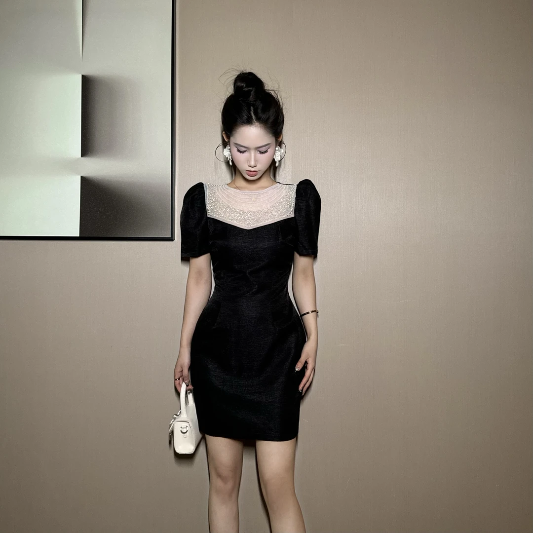 【时时原创】法式名媛赫本风时尚减龄气质轻奢收腰复古连衣裙9034