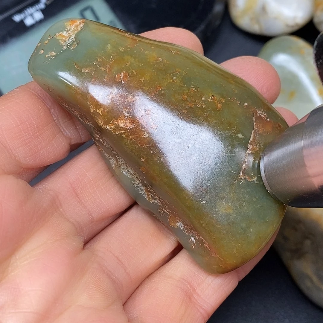 和田玉未镶嵌挂件