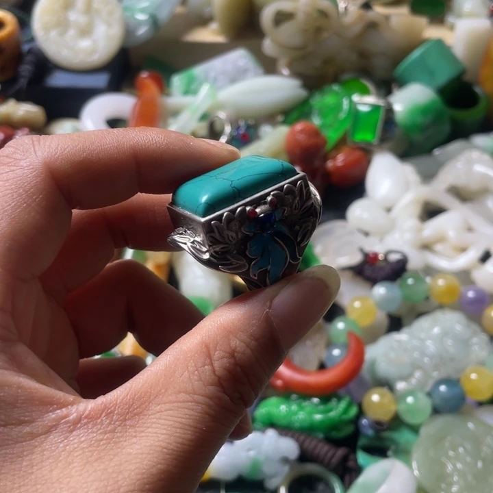 和田玉未镶嵌吊坠(不含链)