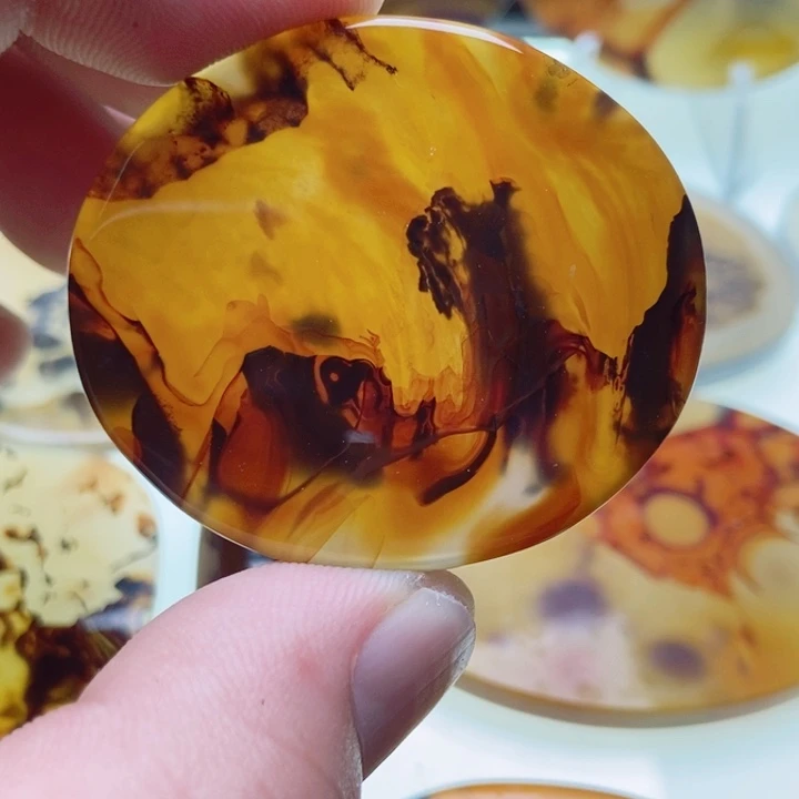 【闪购商品】玛瑙/玉髓未镶嵌颈饰漠*