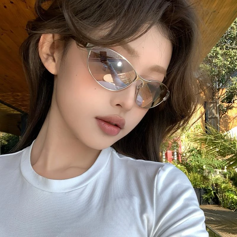 猫眼墨镜女辣妹Y2K弧形网红款未来科技感骑行太阳眼镜凹造型时髦