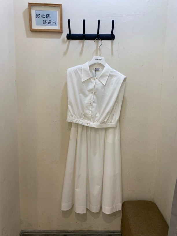 麦寻夏季新款白色气质无袖女装套裙tzqes15a