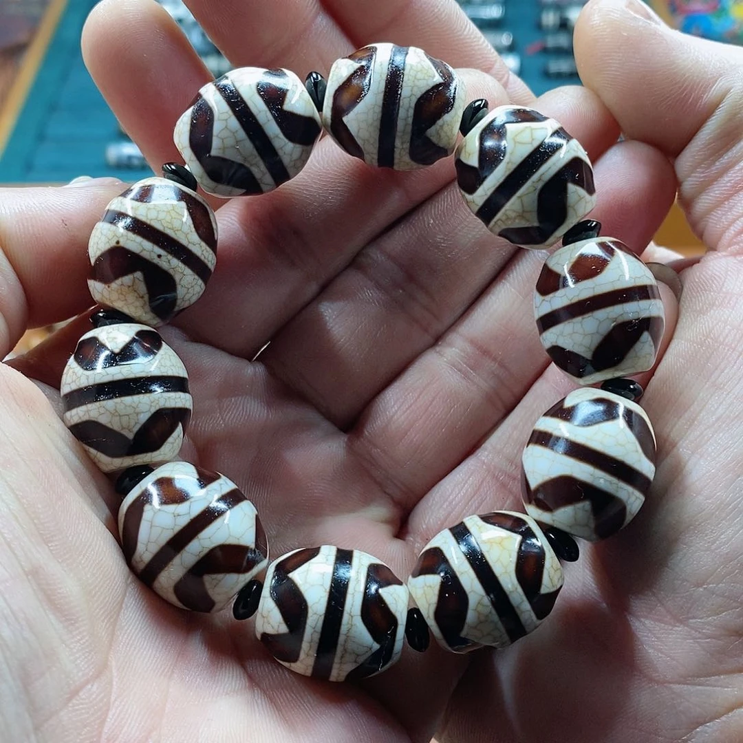 【闪购商品】玛瑙/玉髓手串未镶嵌黑*