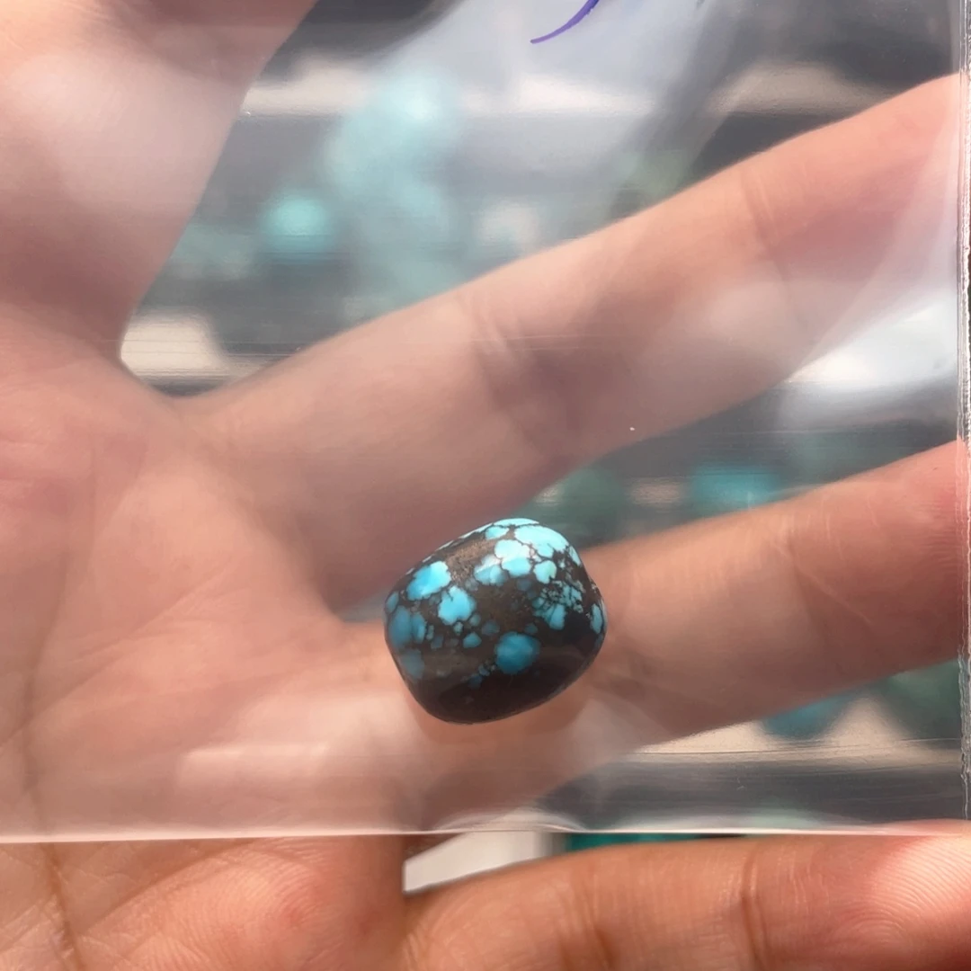 x***y绿松石未镶嵌颈饰