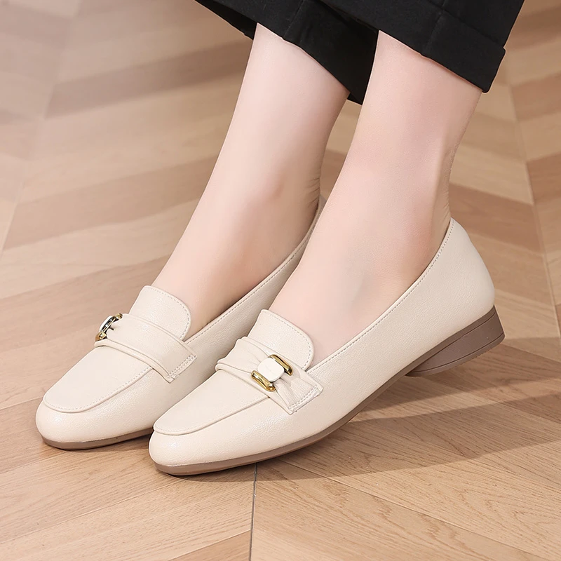 真皮平底单鞋女春秋新款软底休闲舒适百搭浅口一脚蹬鞋806