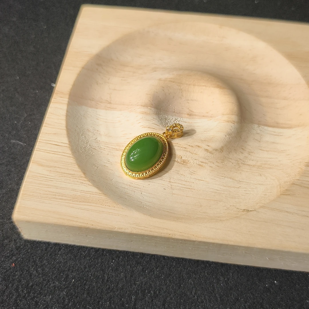 【马老师】约10*14mm俄料碧玉吊坠S925银