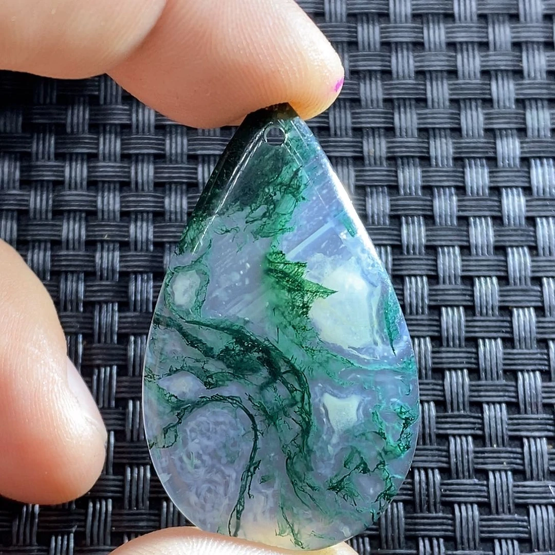 玛瑙/玉髓颈饰未镶嵌劳***山