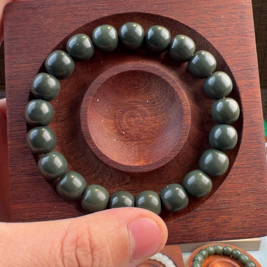 和田玉未镶嵌手链