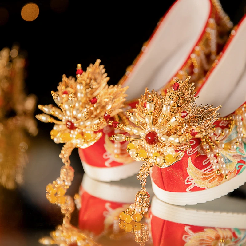 【高档婚鞋】明制中式秀禾鞋重工古风增高红色新娘绣花婚鞋