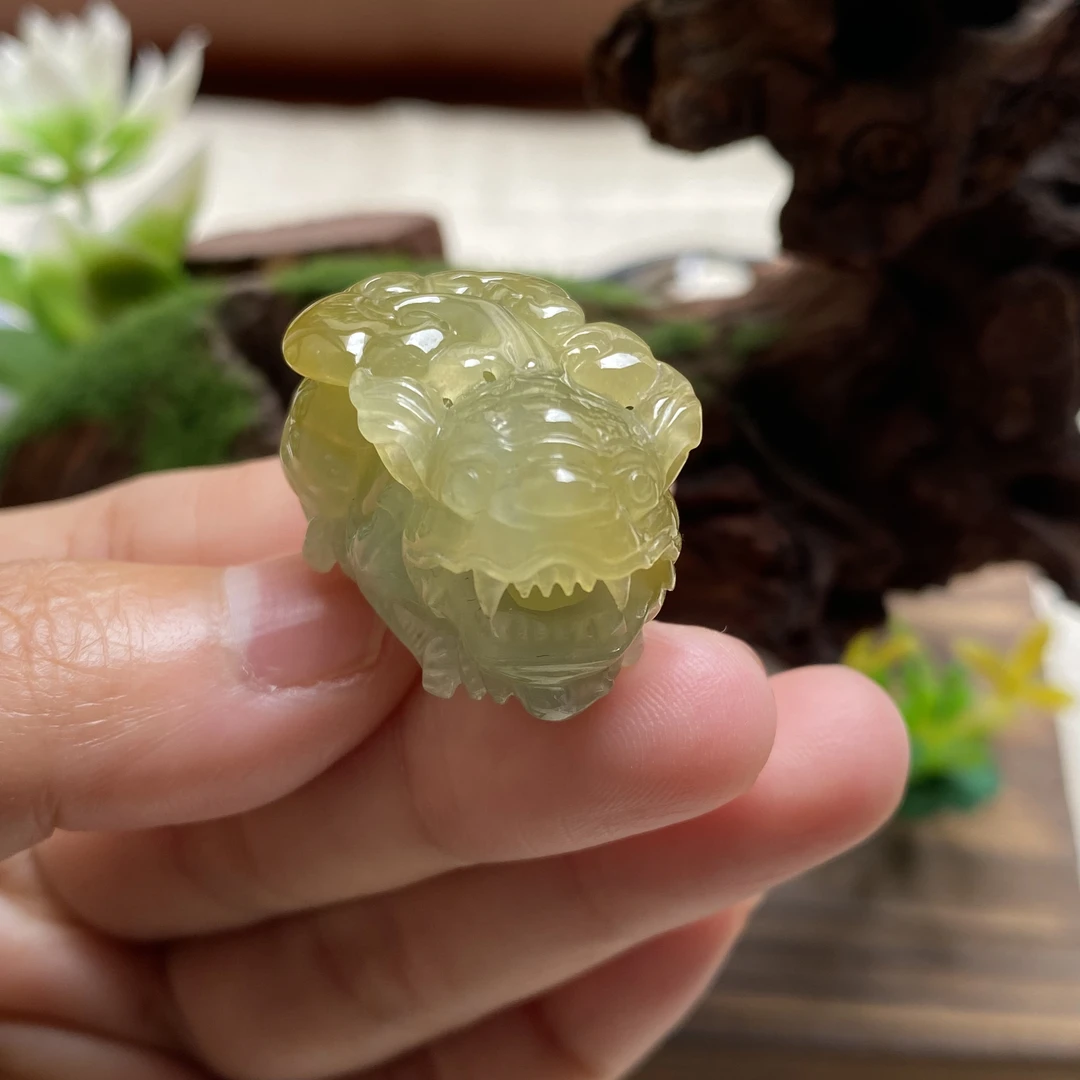 天然翡翠A货貔貅冰润满黄翡精雕招财貔貅玉石吊坠