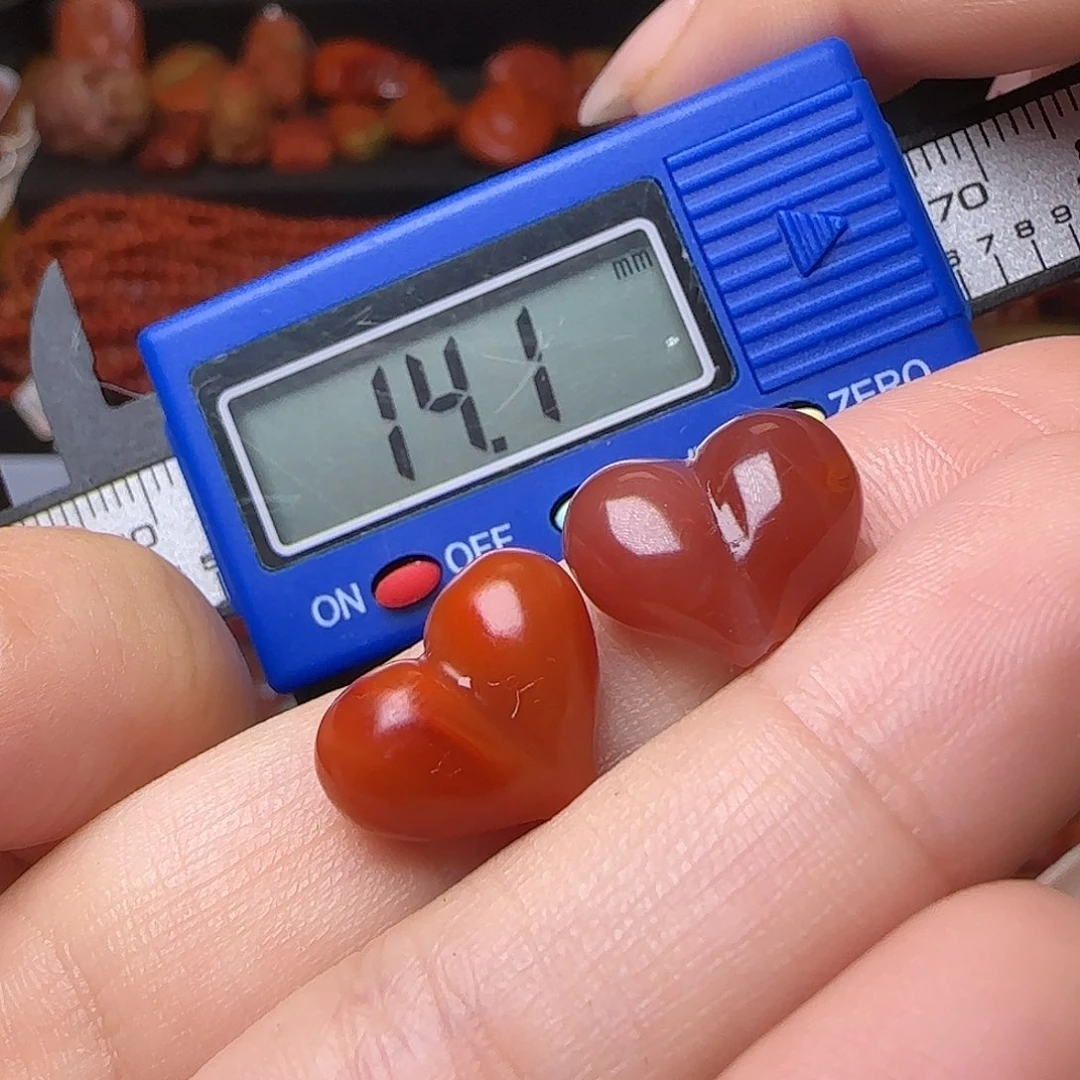 南红玛瑙未镶嵌颈饰