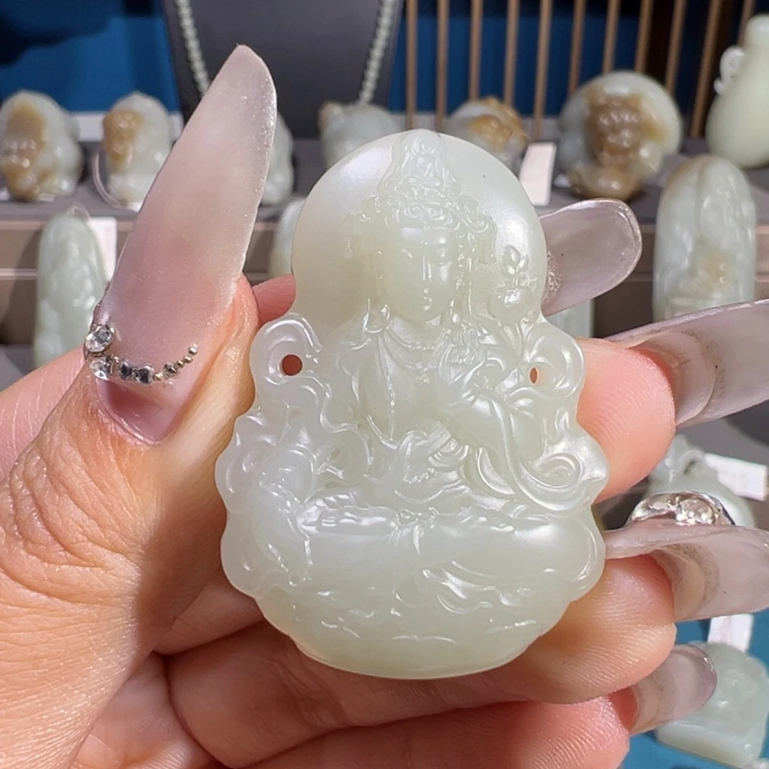 和田玉（糖玉）未镶嵌颈饰