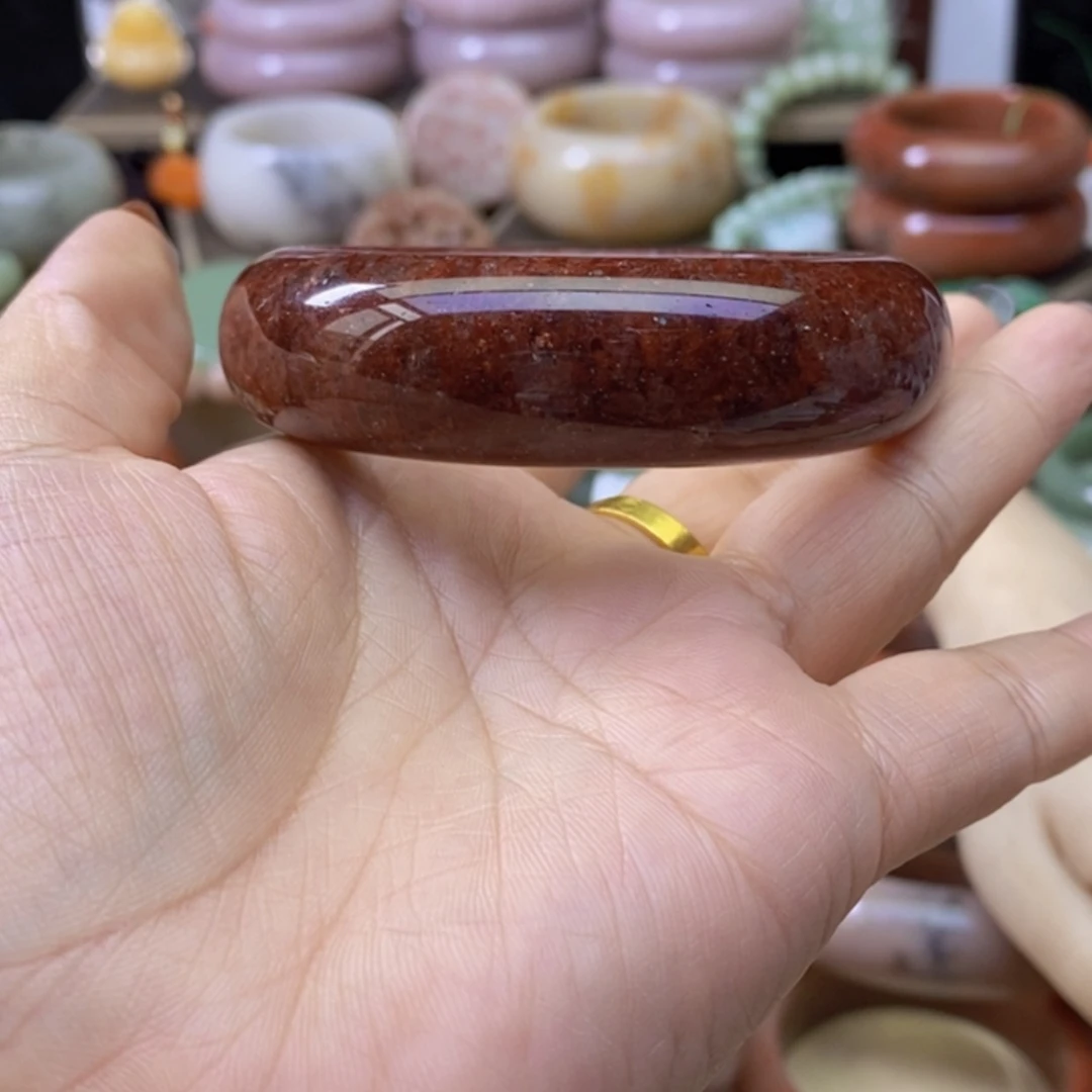 【闪购商品】未镶嵌手镯石英岩玉雨**道