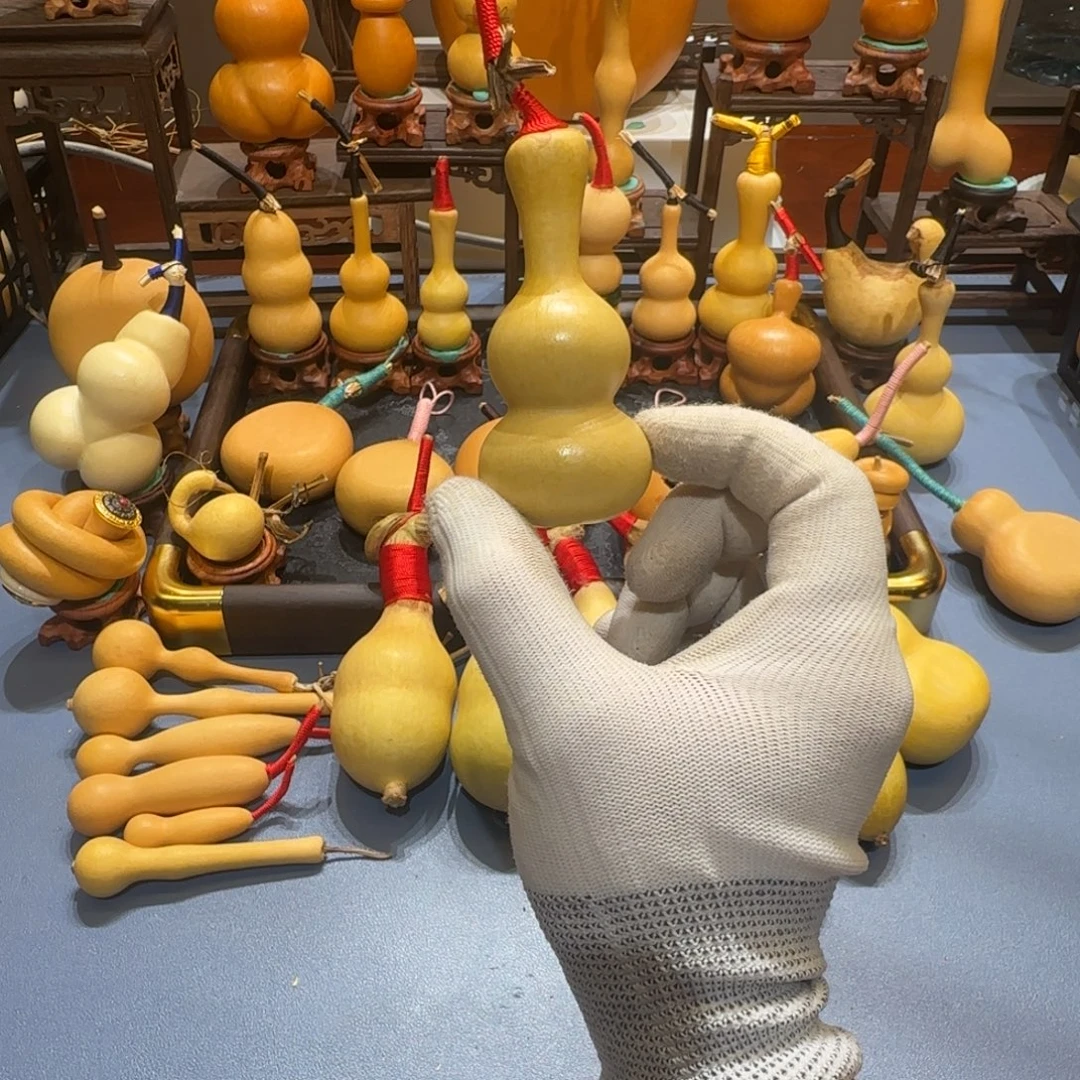 M***)葫芦给公公公公公公公公公公公公