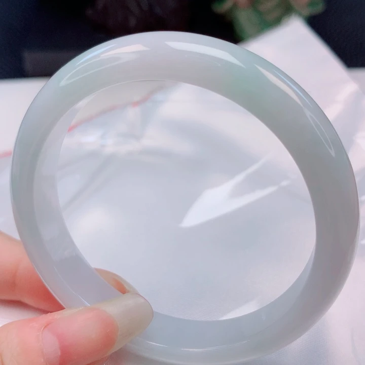 翡翠未镶嵌手镯56圈