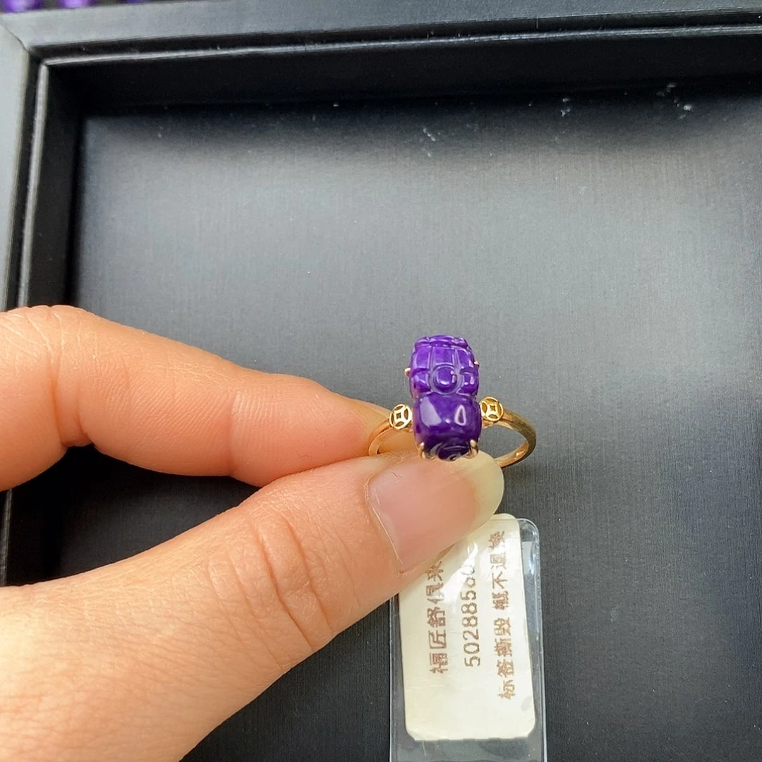 苏纪石（舒俱来）戒指18K金镶嵌