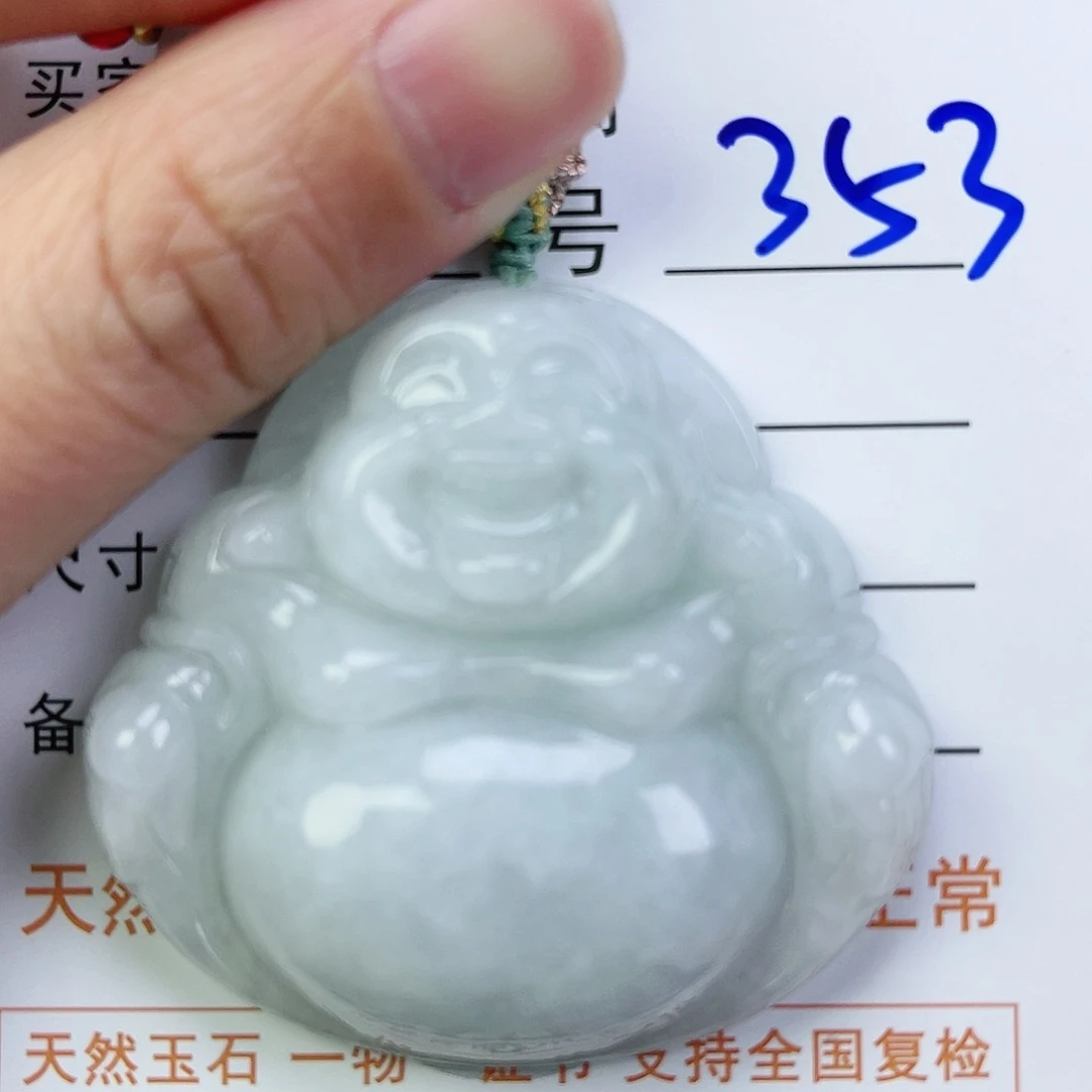翡翠颈饰未镶嵌佛公