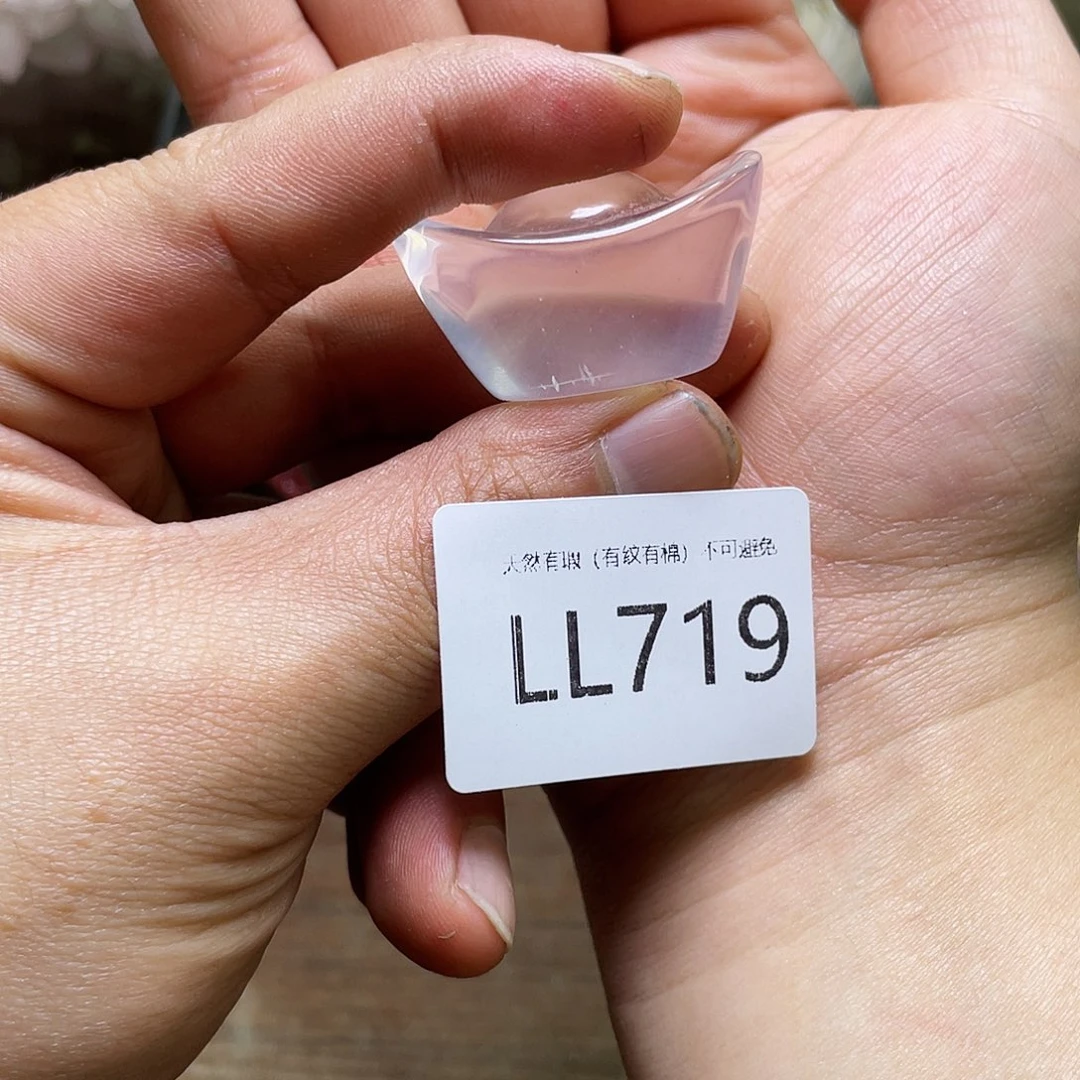 未镶嵌大型摆件（非配饰）水晶