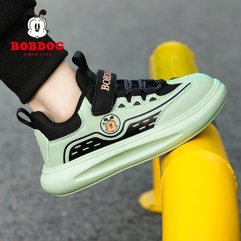 巴布豆男童运动鞋秋季板鞋防水皮面透气中大童网面小女孩跑步鞋子