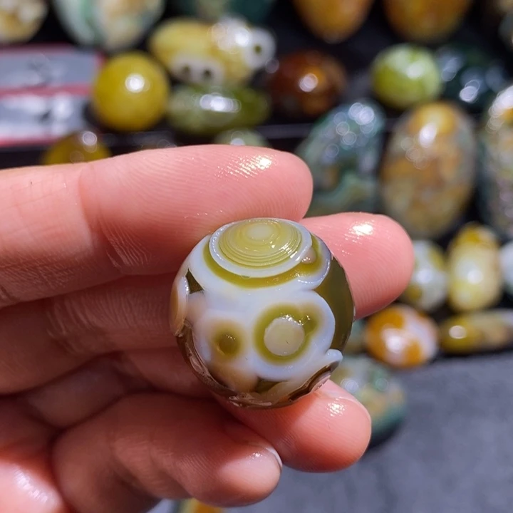 玛瑙/玉髓珠宝奇石未镶嵌