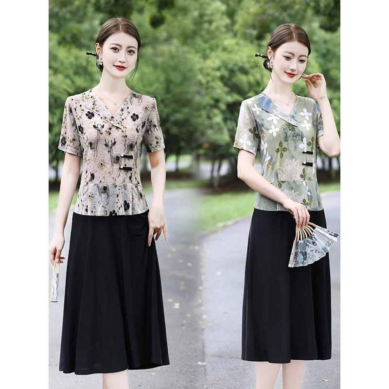 妈妈装夏季复古国风V领连衣裙中老年女装宽松显瘦假两件套裙子女