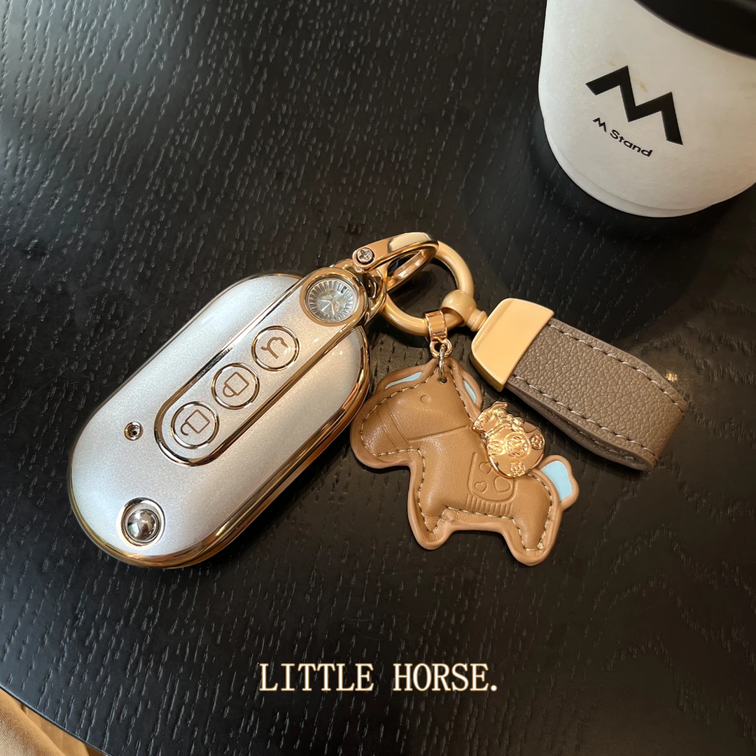 适用于五菱宏光mini钥匙套四门版缤果plus马卡龙ev三代mini壳口包