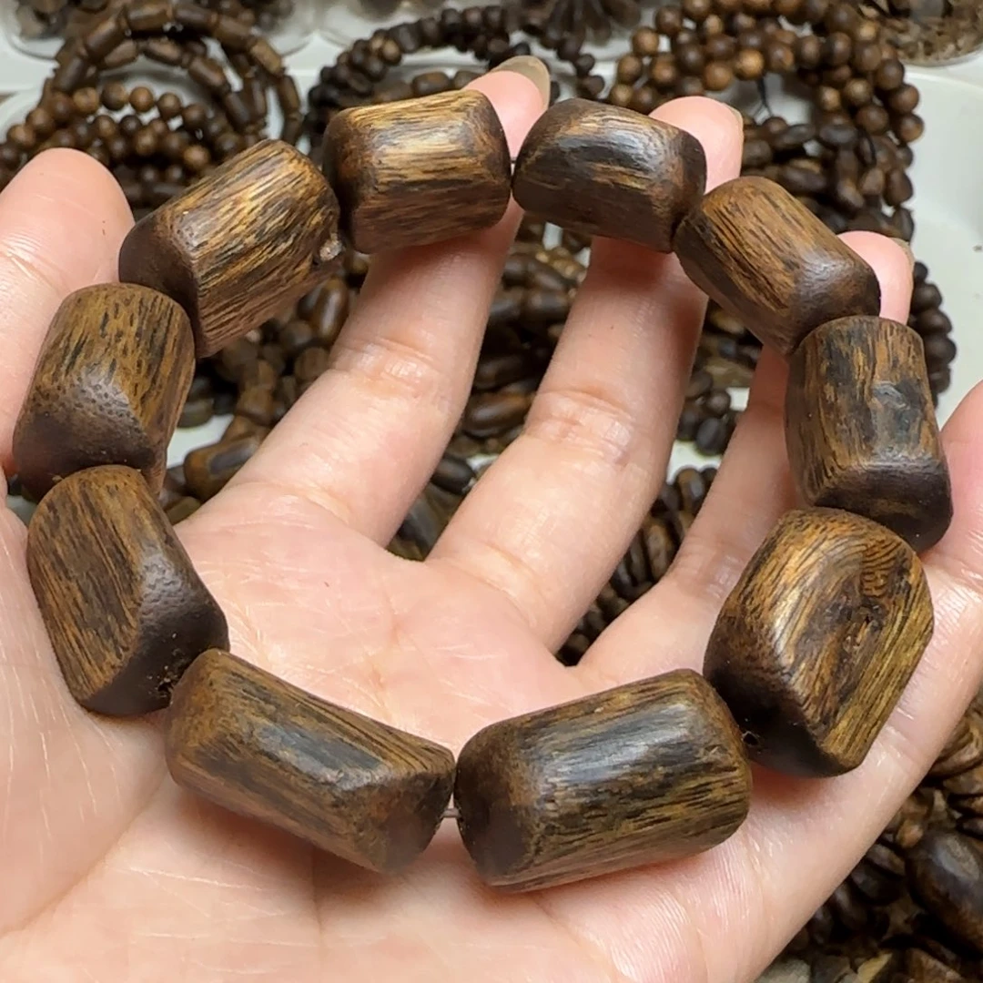 手串沉香悟*单圈树心油老料22.3颗