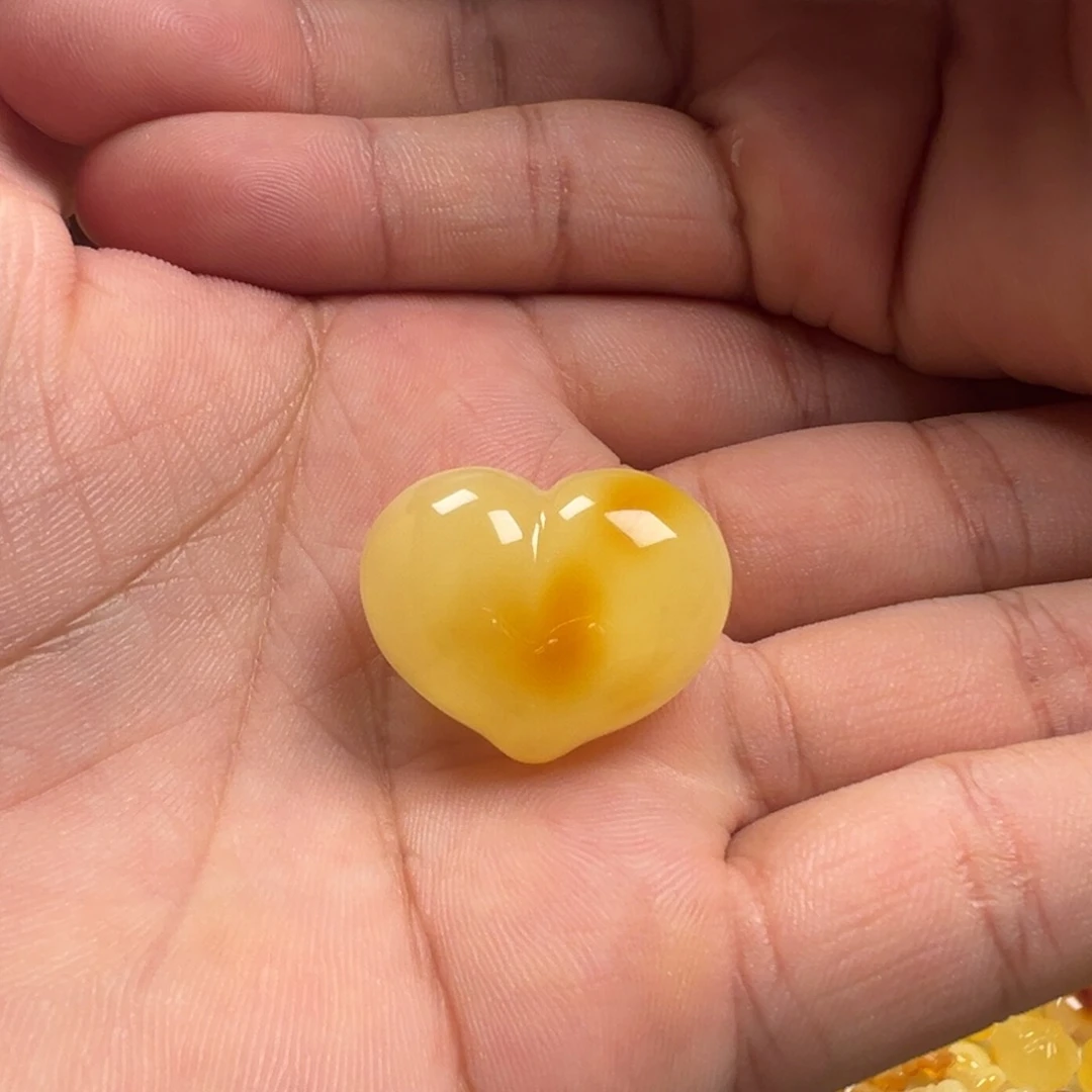 蜜蜡颈饰未镶嵌屁桃提溜吊坠（打孔不退换）