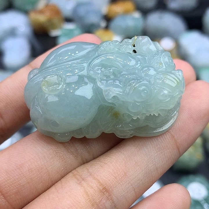 翡翠未镶嵌颈饰天然缅甸翡翠
