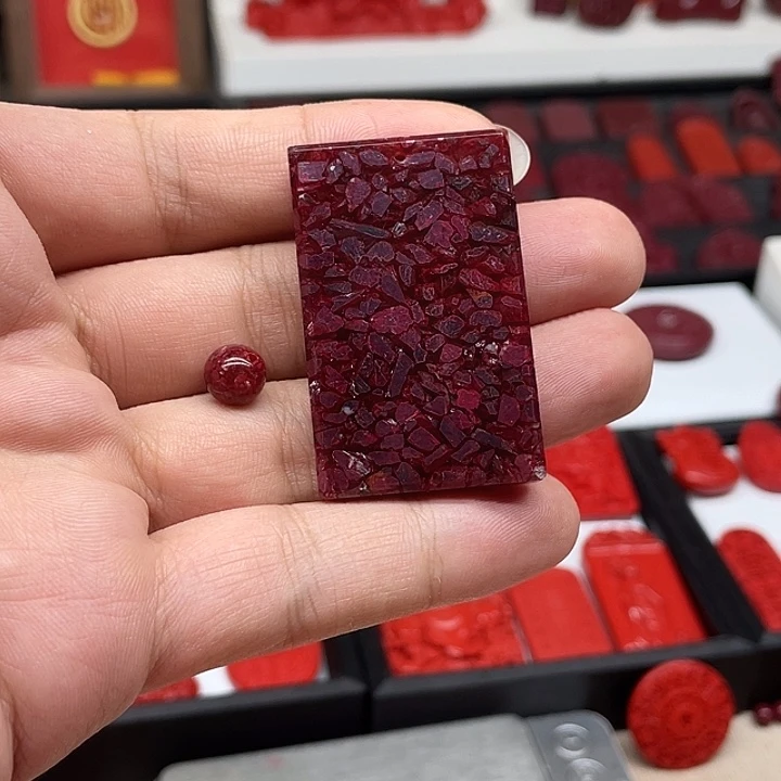 天然辰砂晶体砂无事牌吊坠