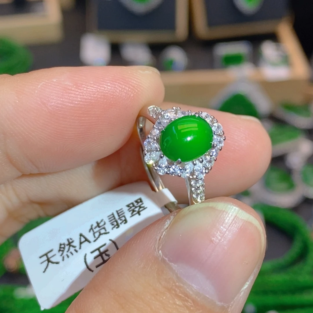 翡翠颈饰银S925镶嵌绿蛋