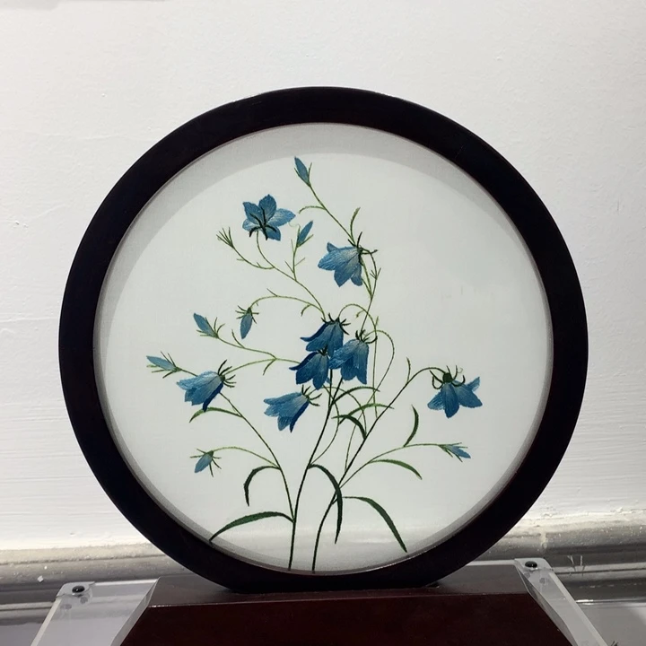 织绣纯手工制作风铃草苏绣