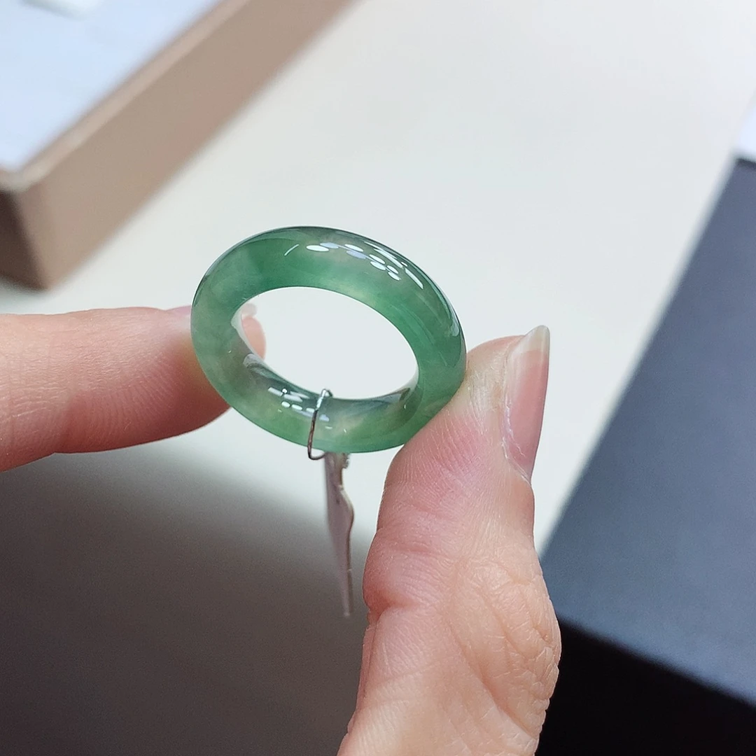 翡翠戒指未镶嵌12号