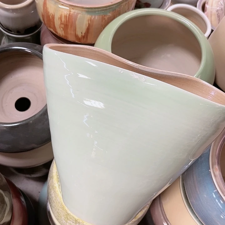 瓶口25高24 景德镇陶瓷学院