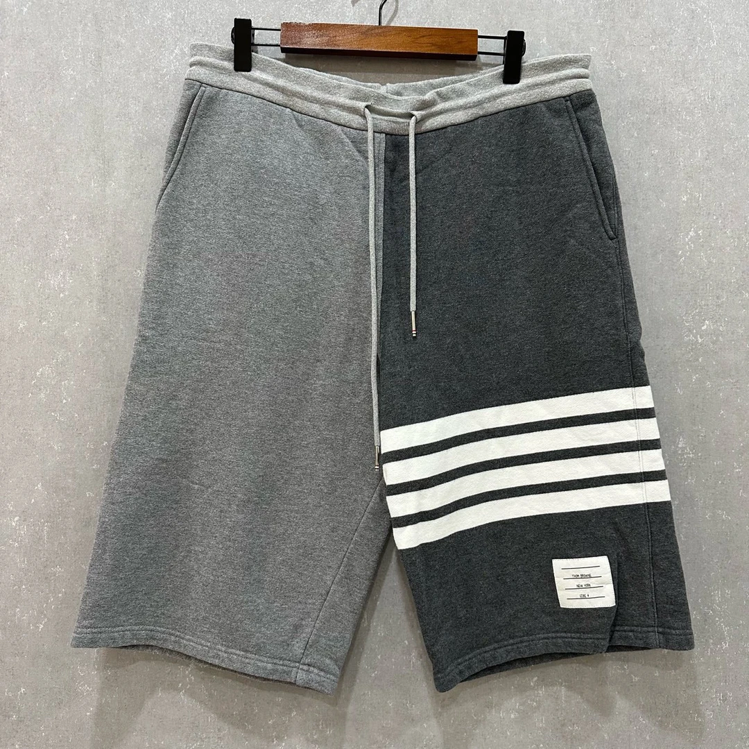99新 THOMBROWNE 黑灰拼接 短裤 4码 004164