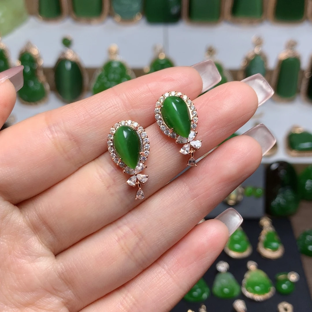 和田玉（碧玉）耳钉未镶嵌