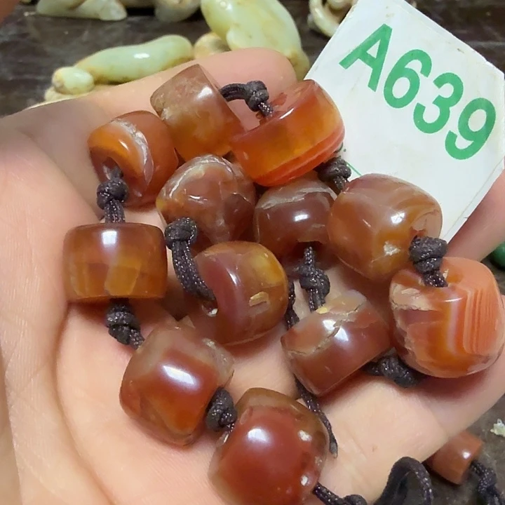 未镶嵌颈饰玛瑙/玉髓