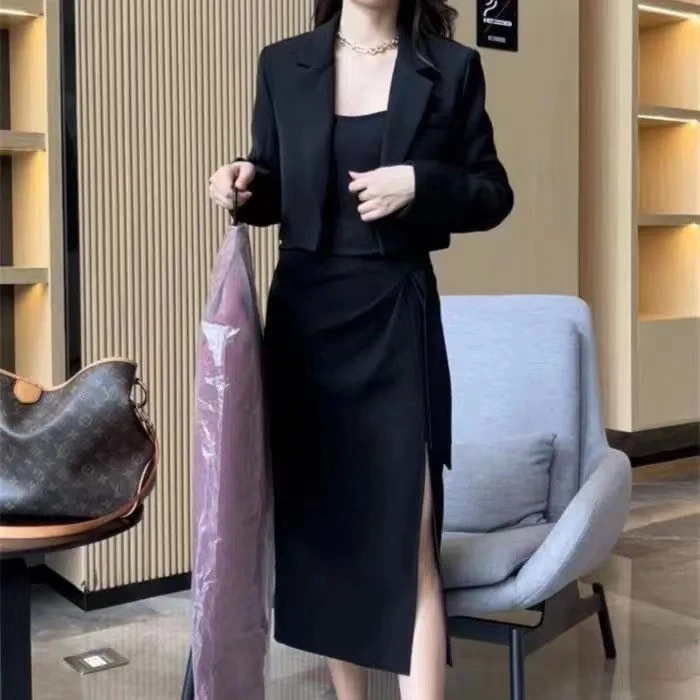 2025春秋季时尚套装短款西装外套气质职场开叉半身裙两件套