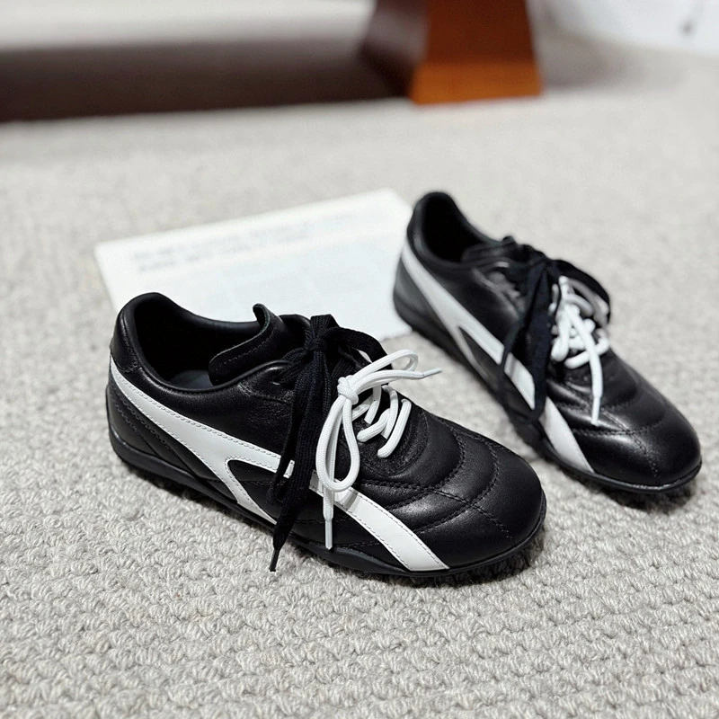 欧洲站2025春季新款真皮系带阿甘鞋女百搭运动鞋欧货德训熊猫女鞋