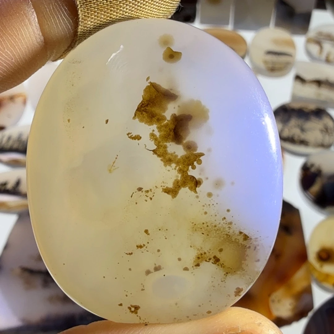 玛瑙/玉髓未镶嵌珠宝半成品