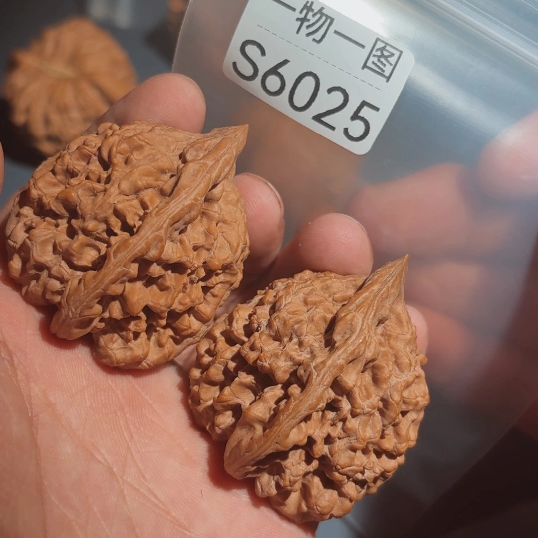 文玩核桃把件官帽