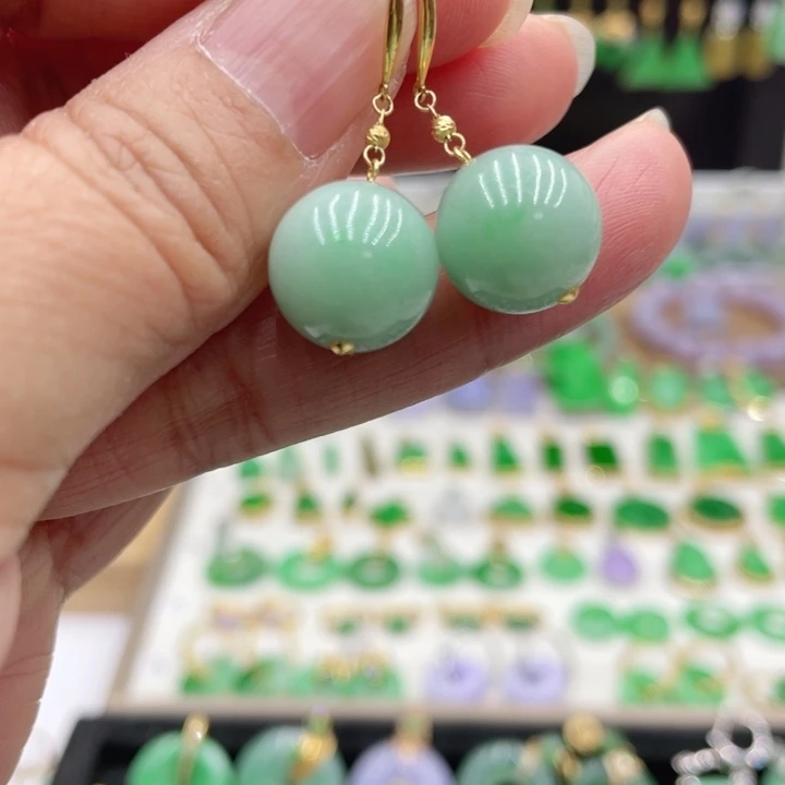 翡翠18K金镶嵌耳饰