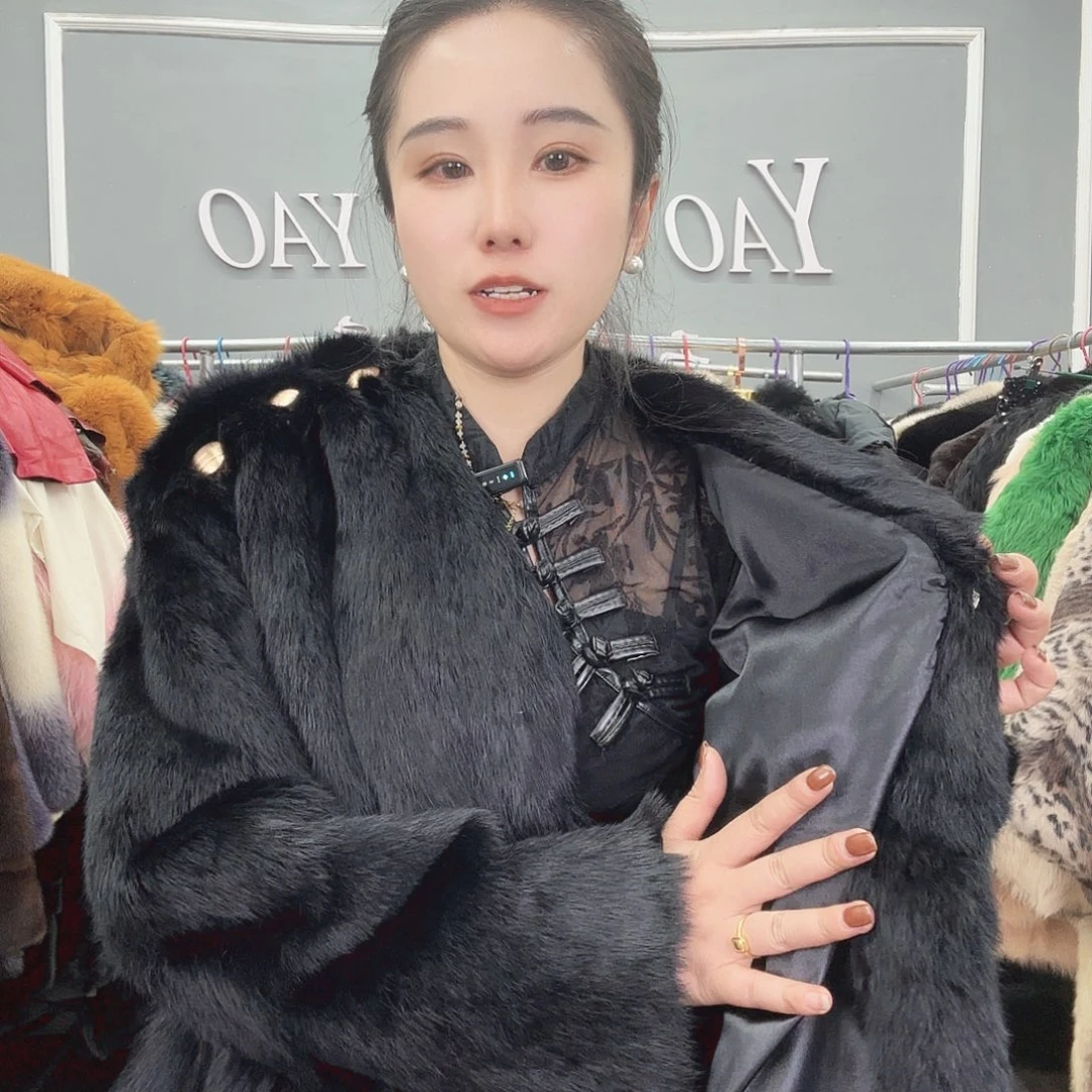 姚小妖家高端皮草