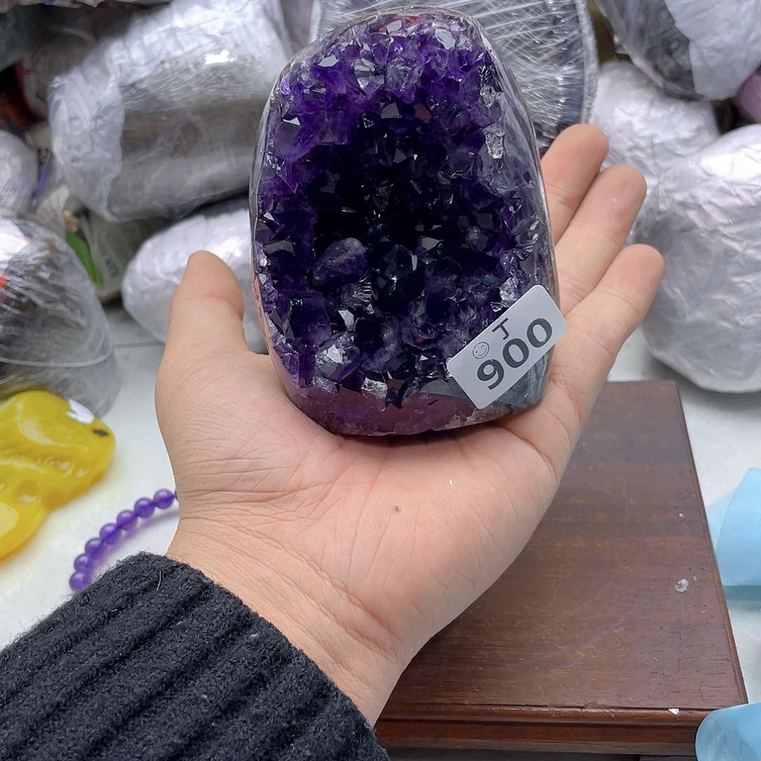 紫晶大型摆件（非配饰）未镶嵌
