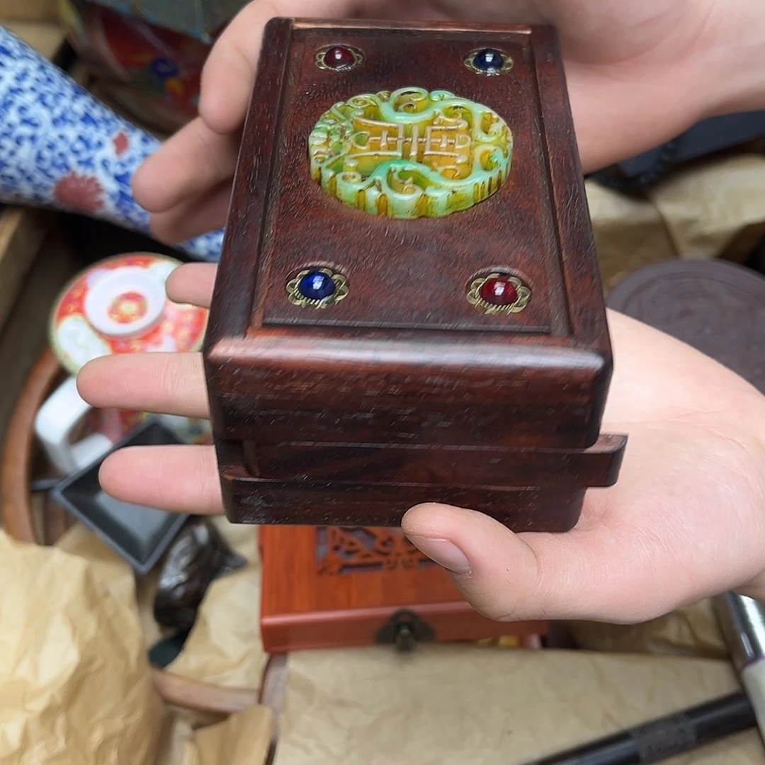 大叶紫檀（黑酸枝木类）