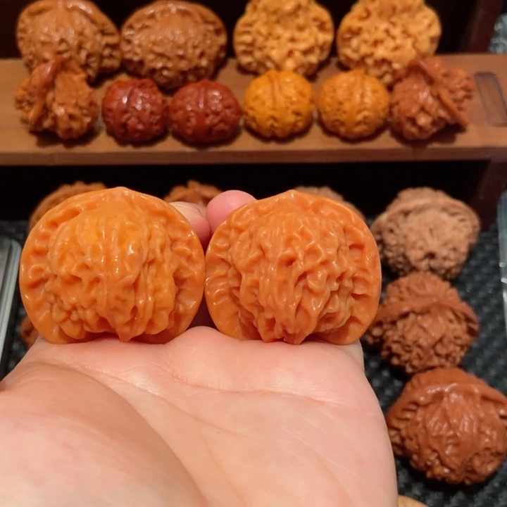 文玩核桃把件39.2尺寸公子帽0216